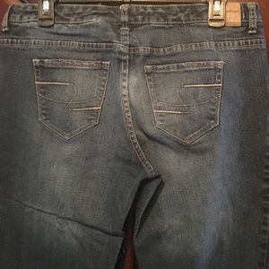 Maurices Alayna Skinny -Stretchy - Size 9/10 Short